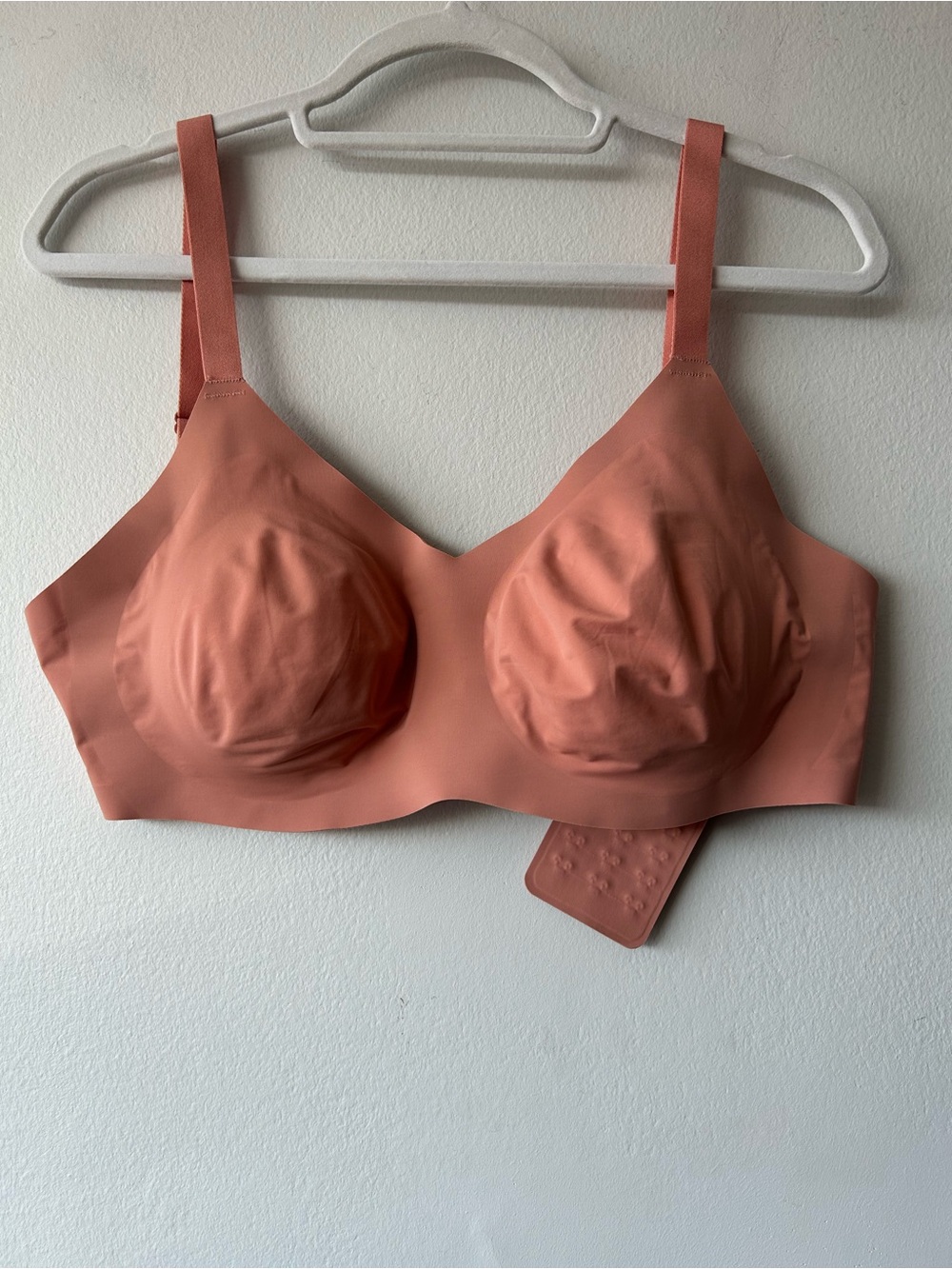 NWOT Knix Evolution Bra in a pink ginger color